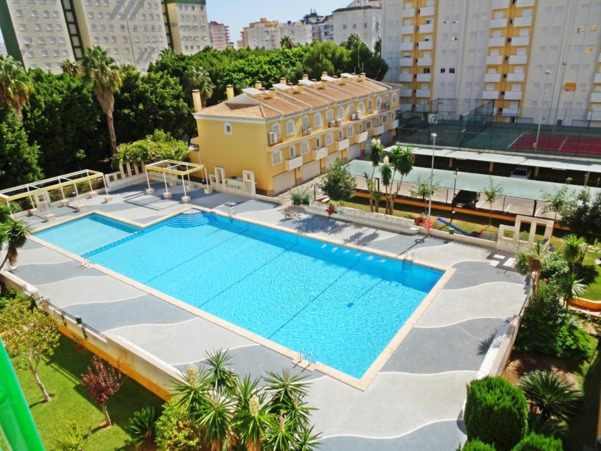 Cancun Playa De Gandia - Solo Alquiler Familias Екстериор снимка