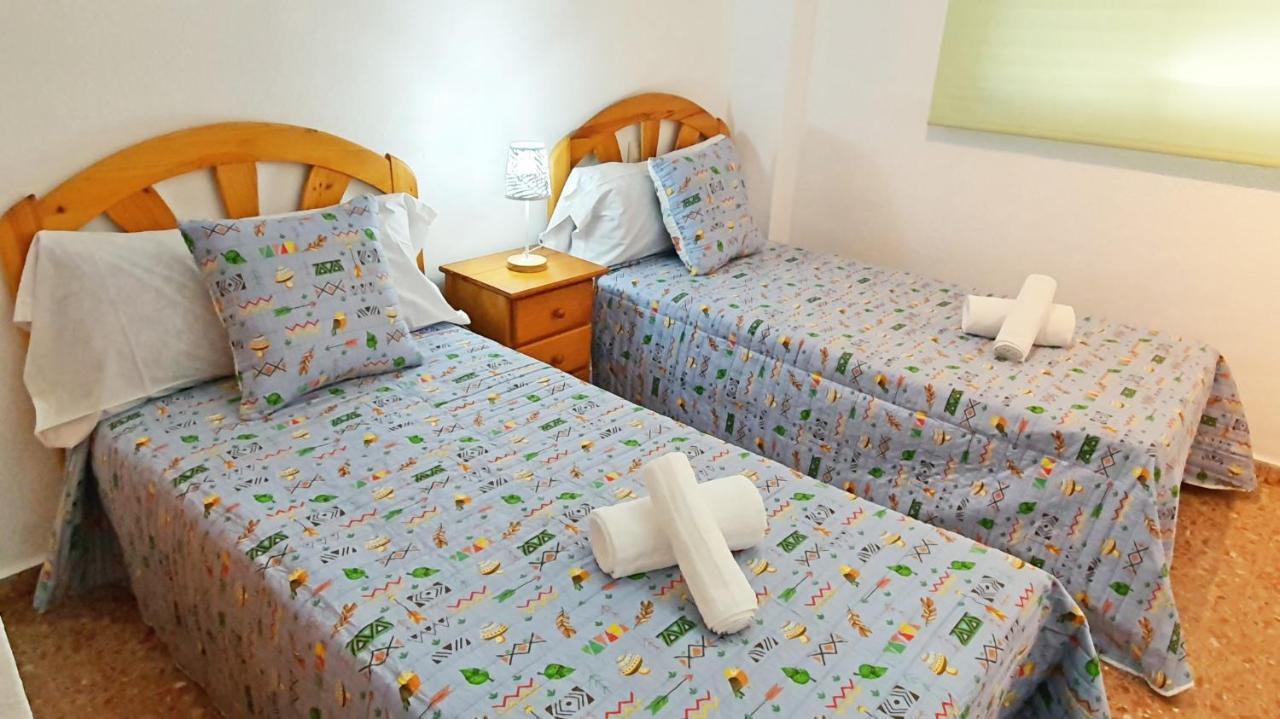 Cancun Playa De Gandia - Solo Alquiler Familias Екстериор снимка